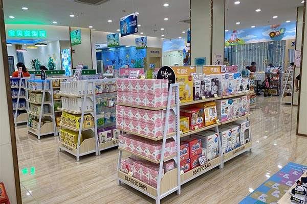 嬰幼兒奶粉、紙尿褲線(xiàn)下門(mén)店?duì)I收下滑，行業(yè)仍有新出路？
